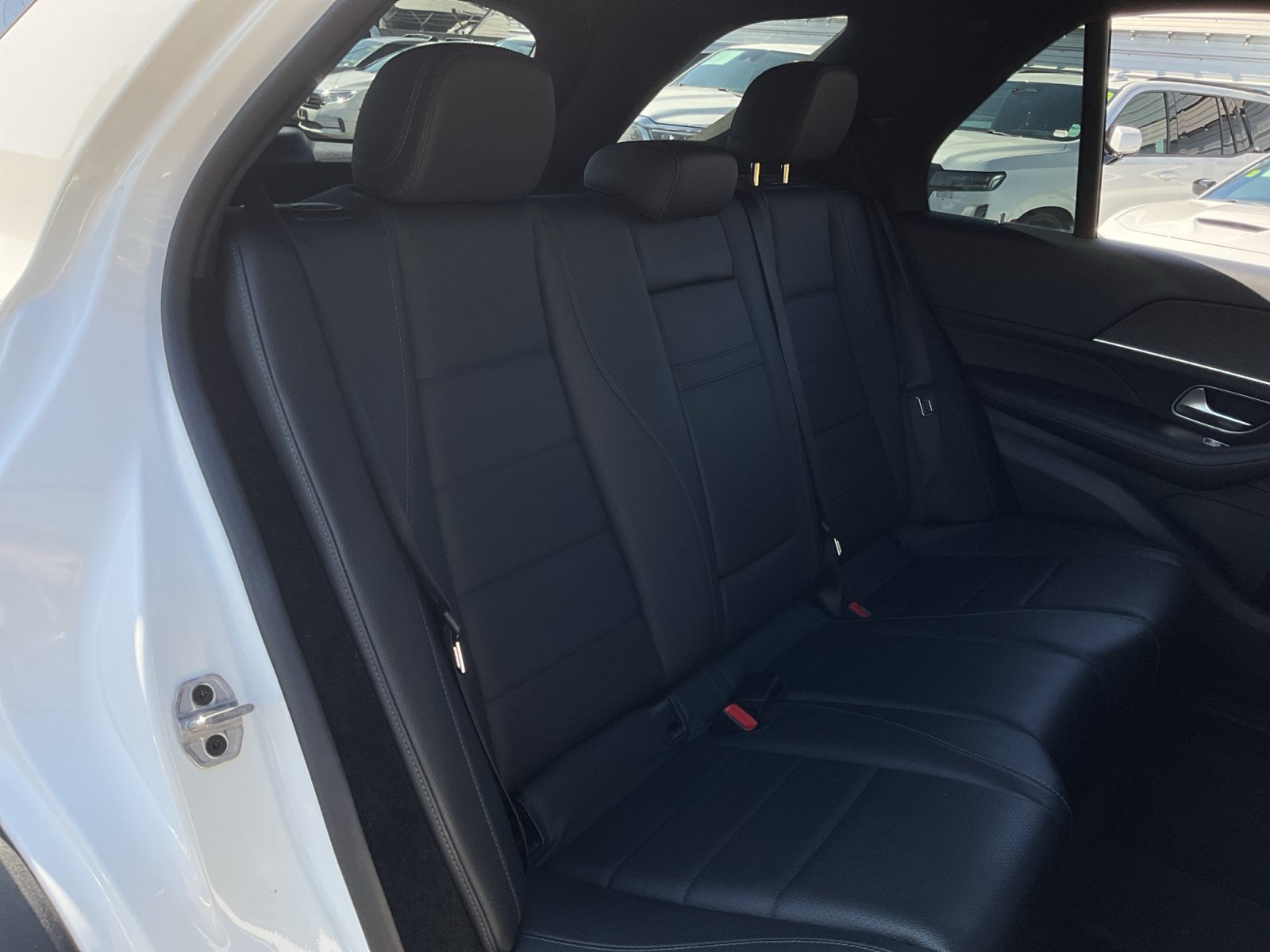 Used 2022 Mercedes-Benz GLE 350 4MATIC w/ Premium Package image 20