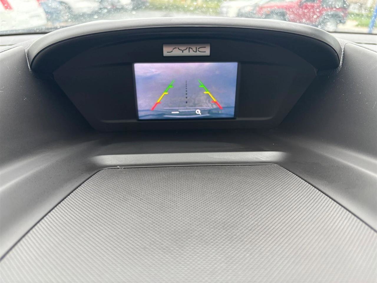 Used 2017 Ford Escape SE image 14