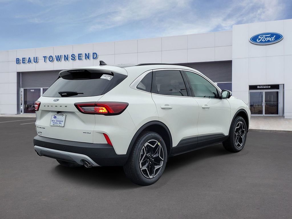 New 2026 Ford Escape Platinum w/ Premium Technology Package image 4