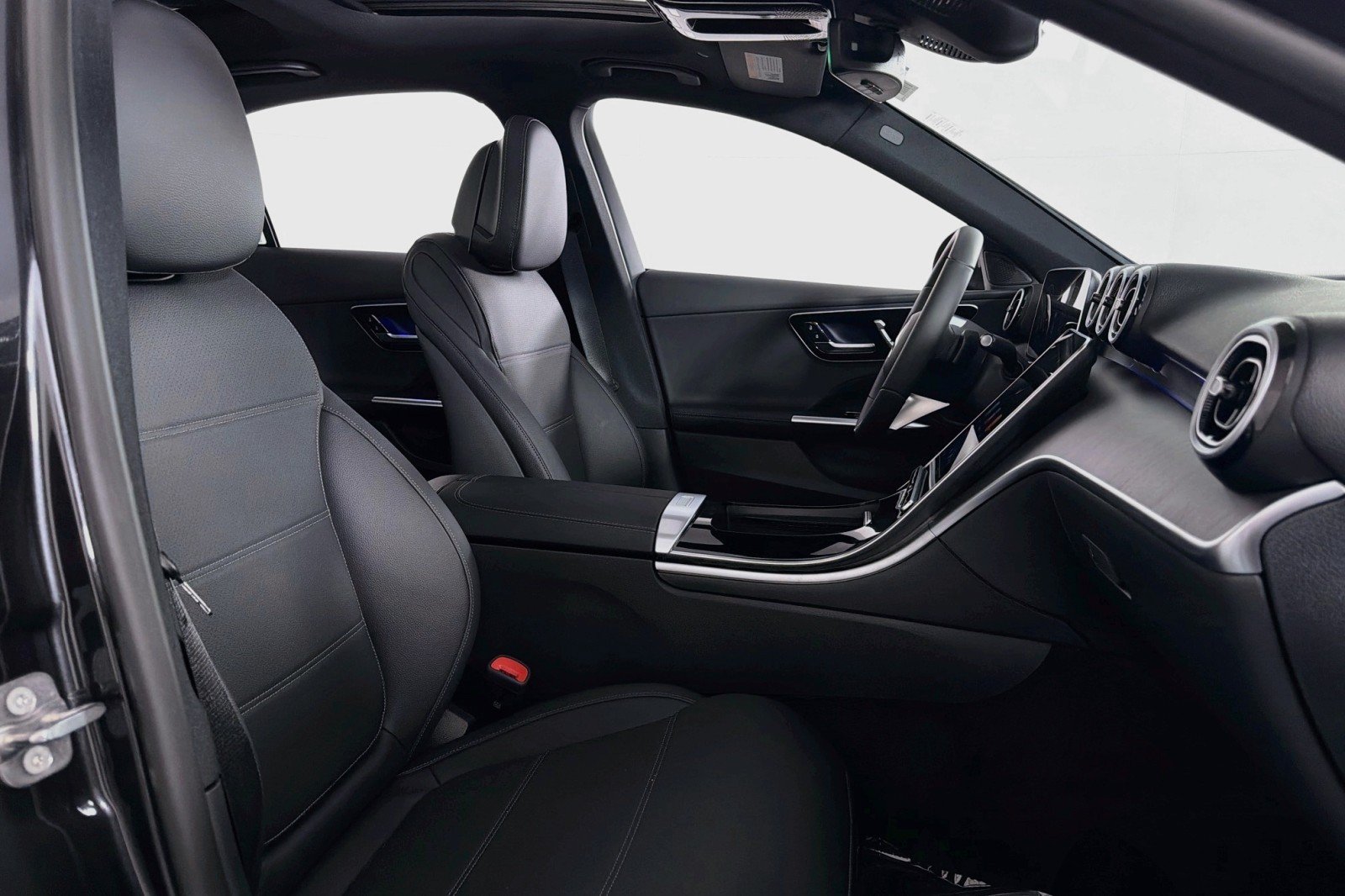New 2026 Mercedes-Benz C 300 Sedan image 6