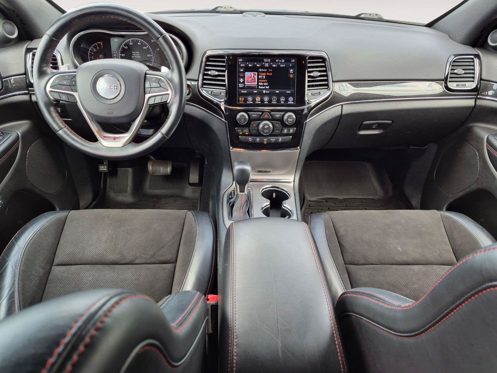 Used 2020 Jeep Grand Cherokee Trailhawk AWD/4WD image 17