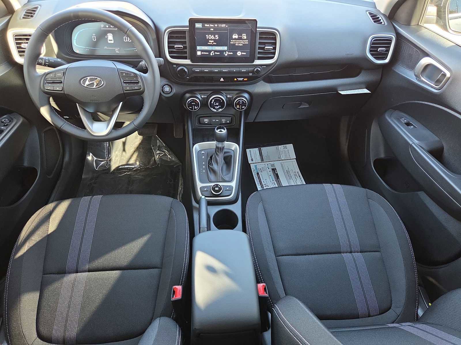 New 2026 Hyundai Venue SEL image 15