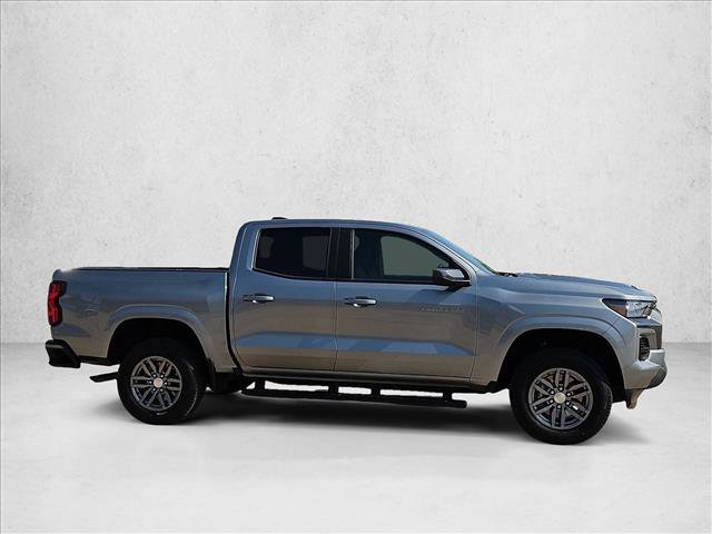 Used 2024 Chevrolet Colorado LT RWD image 4