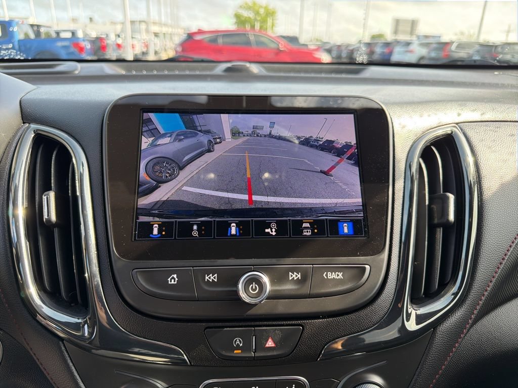 Used 2022 Chevrolet Equinox RS w/ Infotainment Package FWD image 27