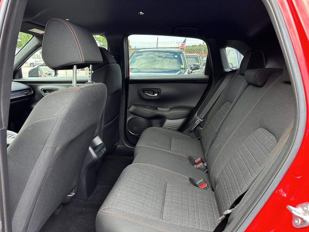 Used 2024 Honda HR-V Sport image 9