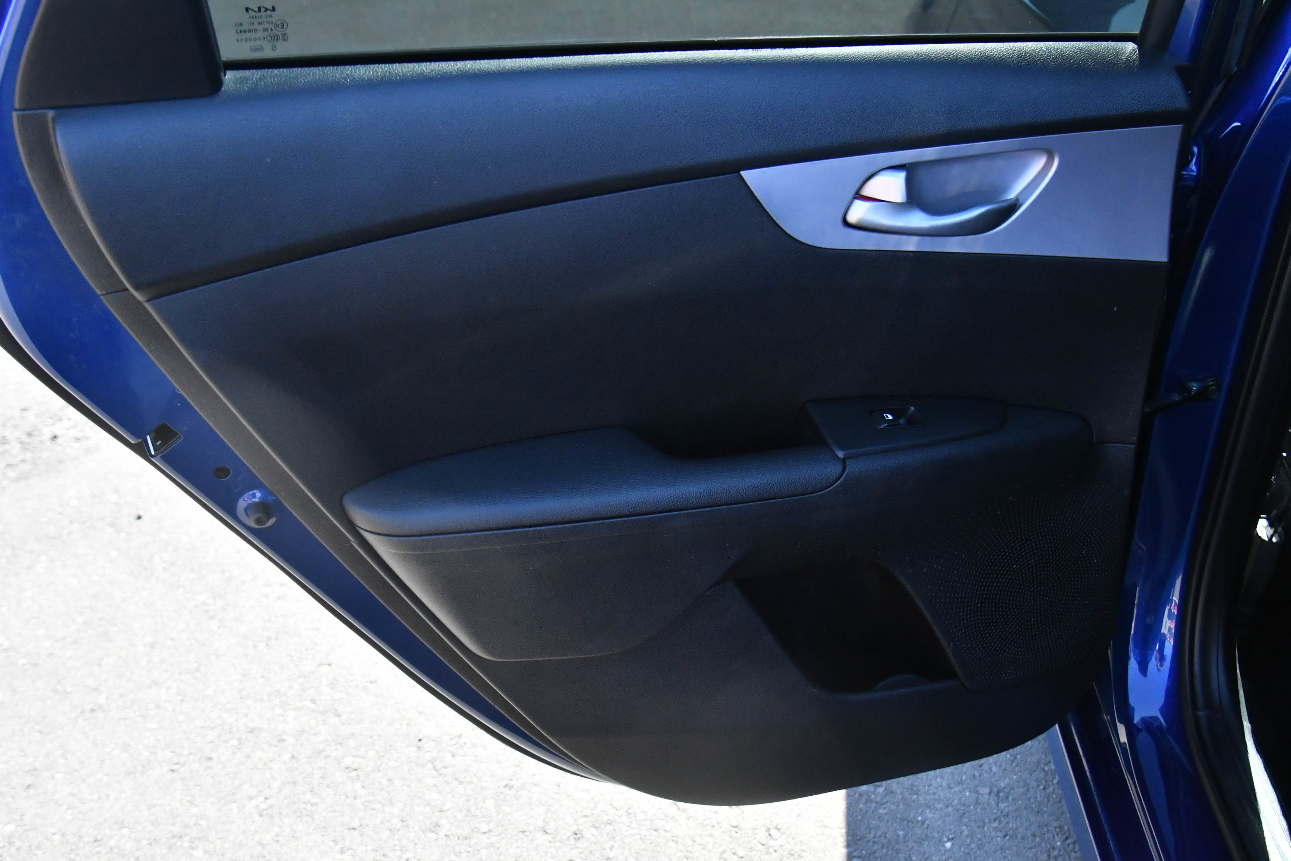 Used 2024 Kia Forte LXS w/ LXS Technology Package FWD image 29