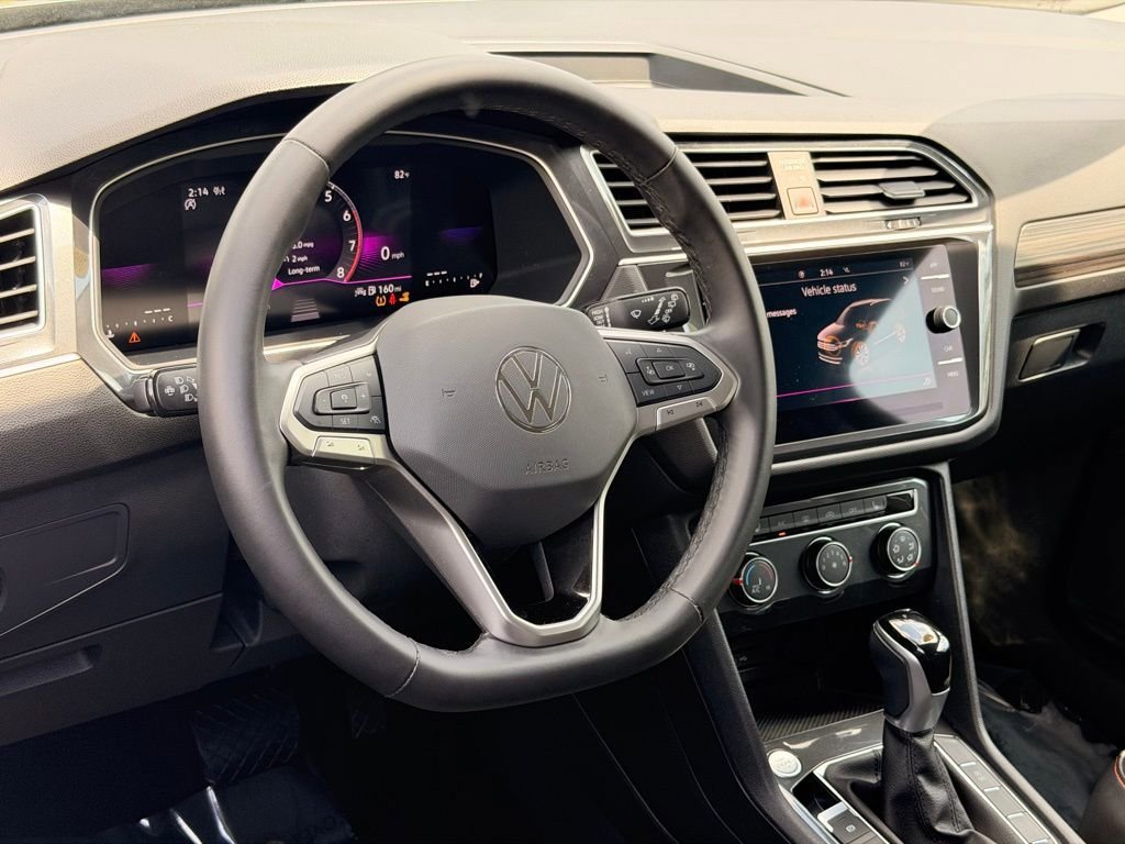 Used 2024 Volkswagen Tiguan Wolfsburg Edition image 22