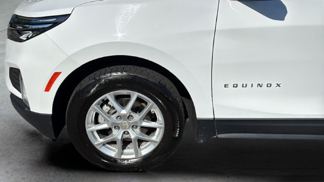 Used 2024 Chevrolet Equinox LT AWD/4WD image 36