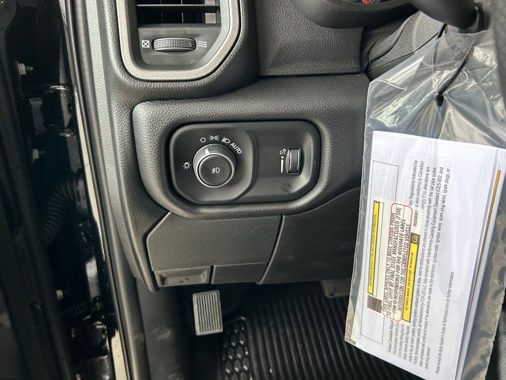 Used 2024 RAM 3500 Tradesman image 26