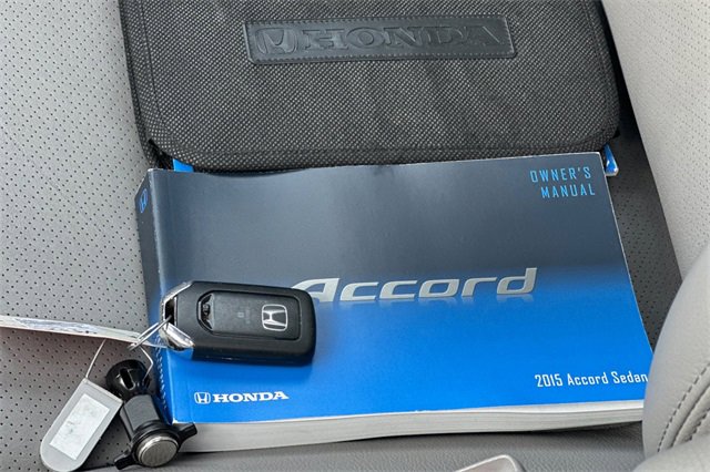 Used 2015 Honda Accord EX-L image 11