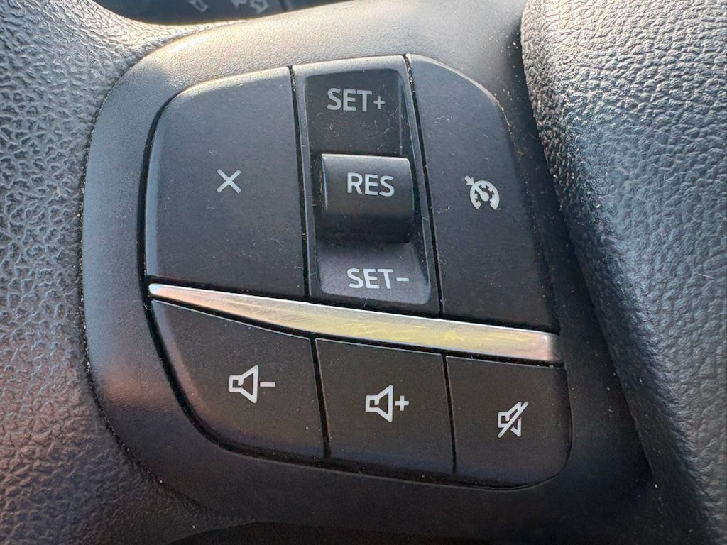 Used 2020 Ford Escape SE FWD image 20