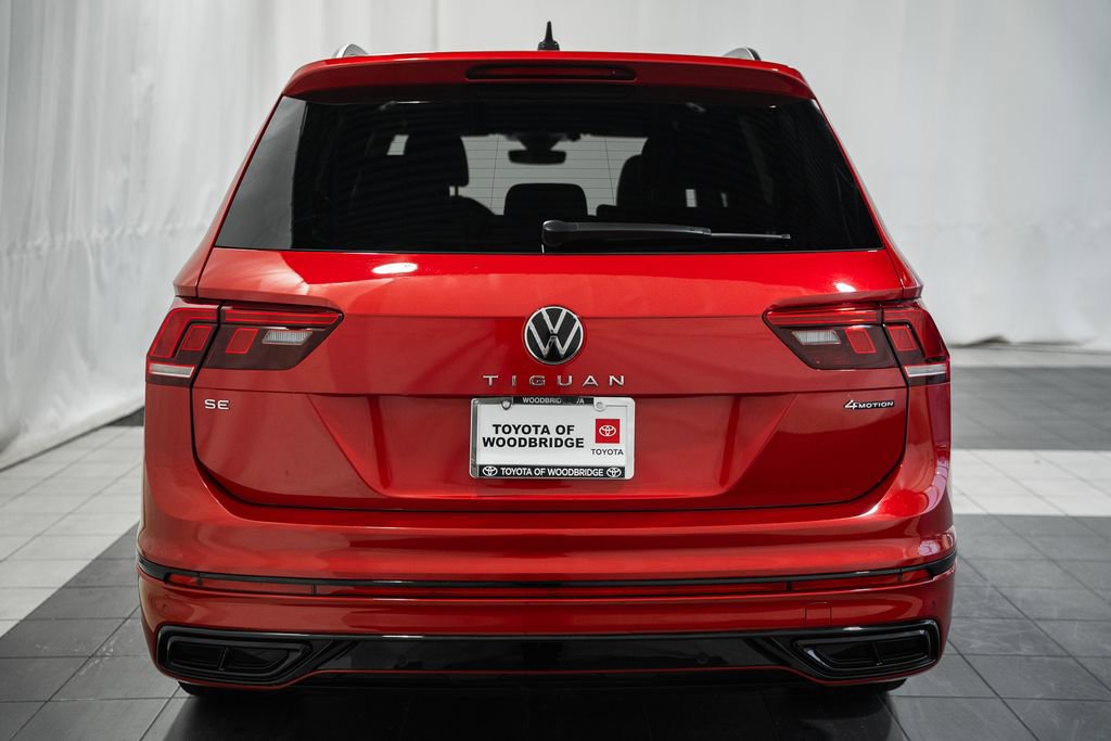 Used 2024 Volkswagen Tiguan SE R-Line image 5