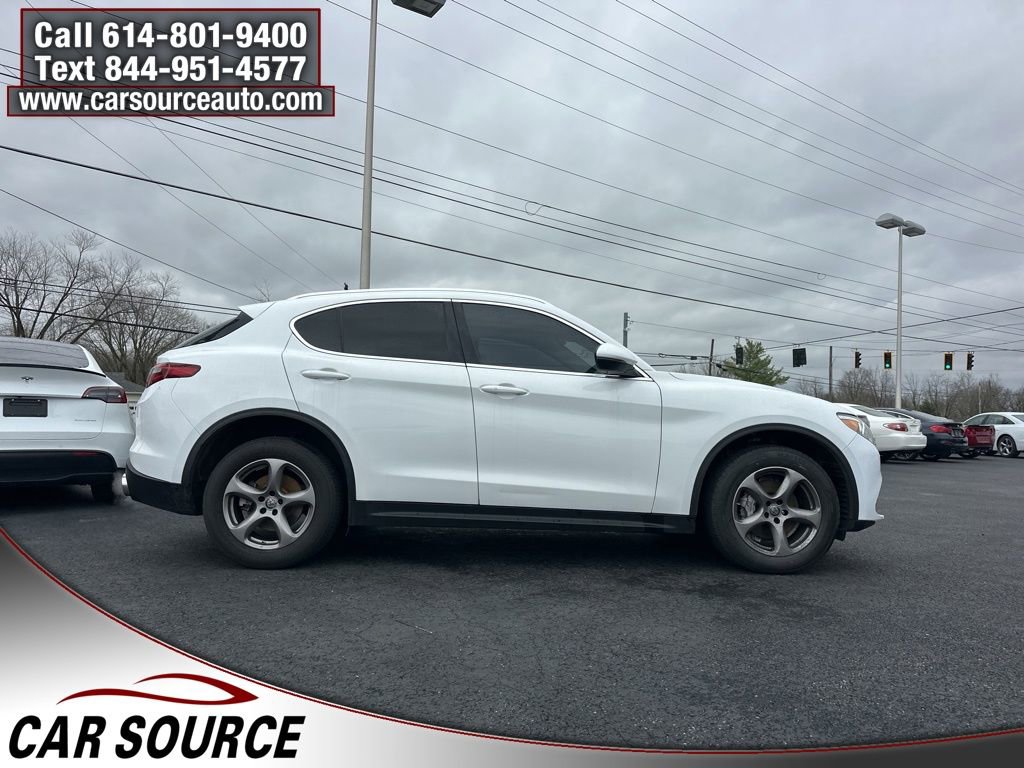 Used 2021 Alfa Romeo Stelvio Sprint w/ Cold Weather Package image 5