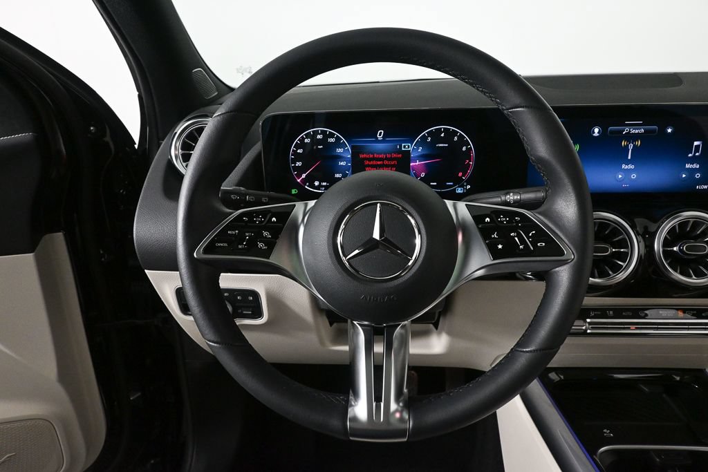 Certified 2026 Mercedes-Benz GLA 250 image 2