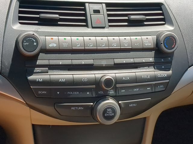 Used 2011 Honda Accord EX image 22