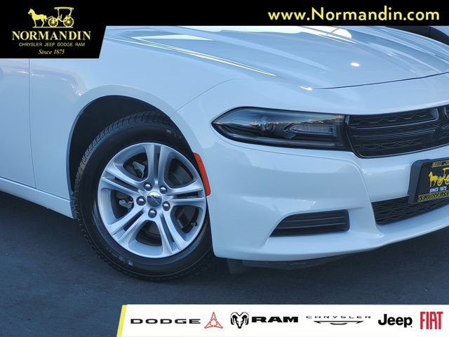 Used 2019 Dodge Charger SXT RWD image 5