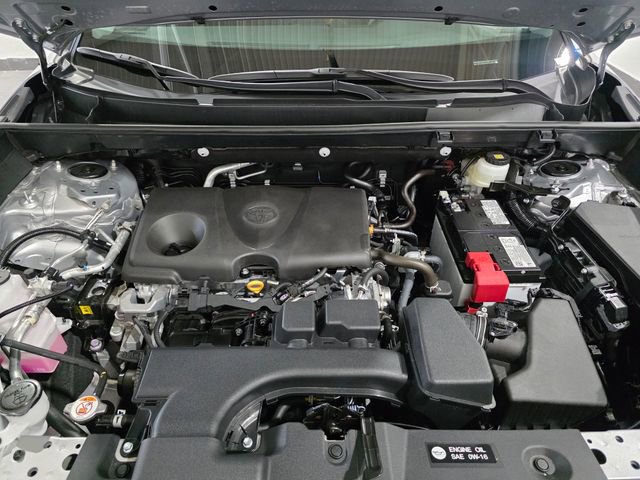 Used 2025 Toyota RAV4 LE AWD/4WD image 26