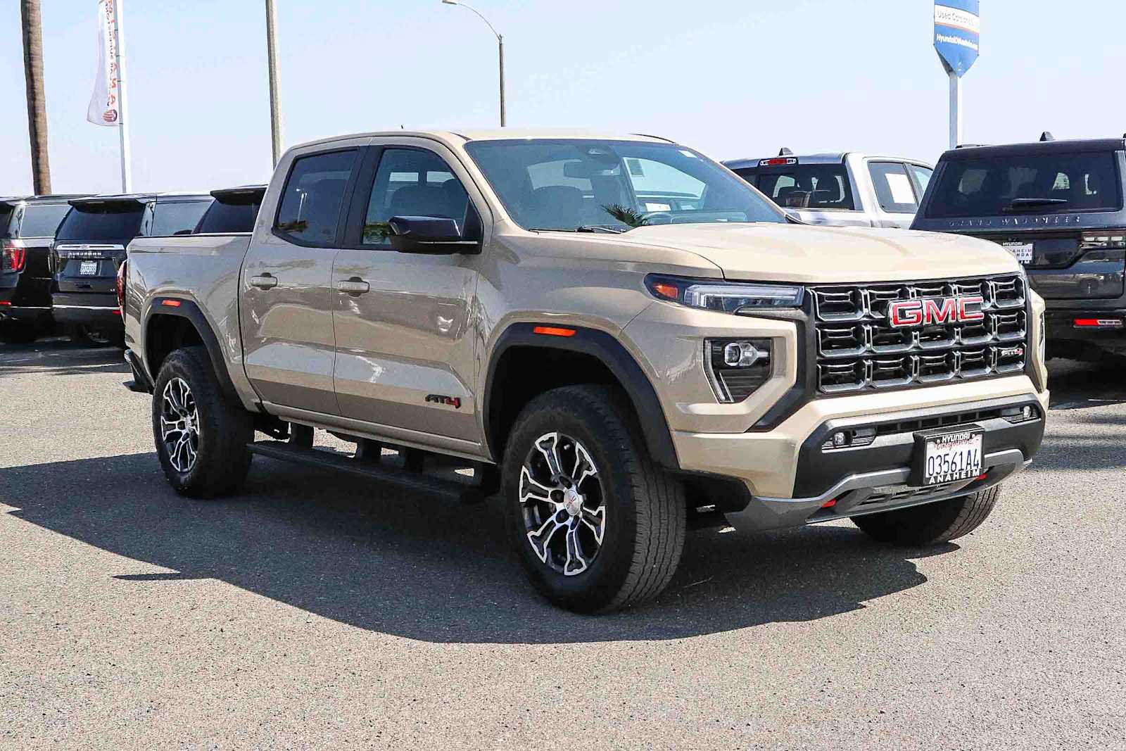 Used 2024 GMC Canyon AT4 w/ LPO, Skid Plate Package AWD/4WD image 3