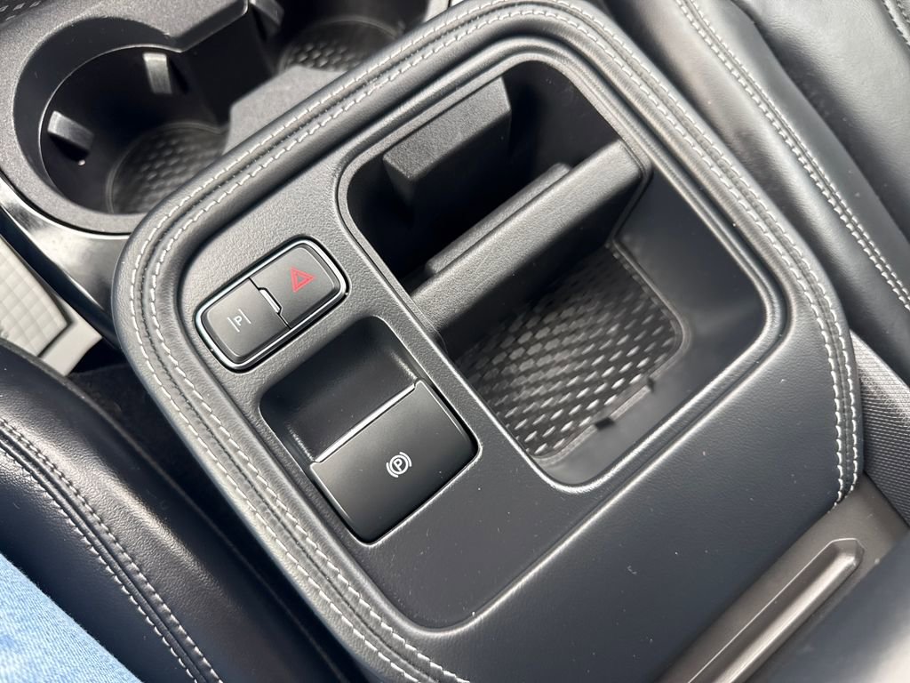 Used 2025 Ford Mustang Mach-E Select w/ Comfort Package Lite image 36