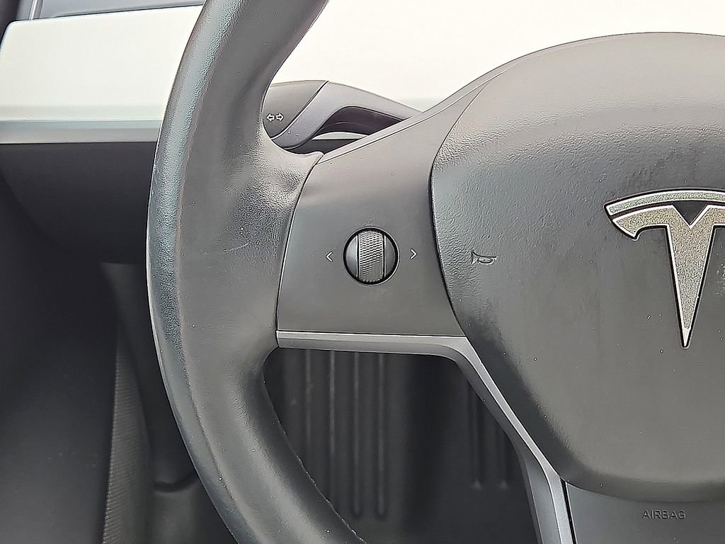 Used 2018 Tesla Model 3 Long Range image 19