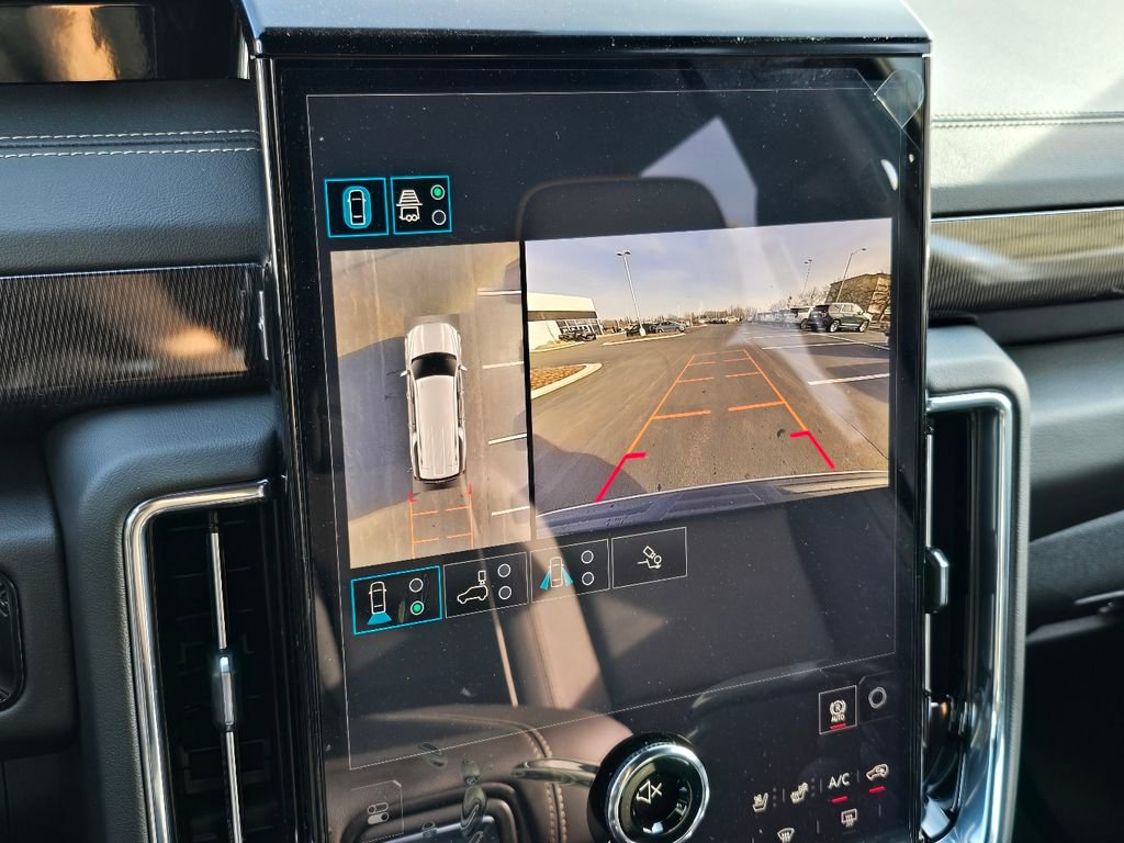 New 2026 GMC Yukon XL Elevation image 23