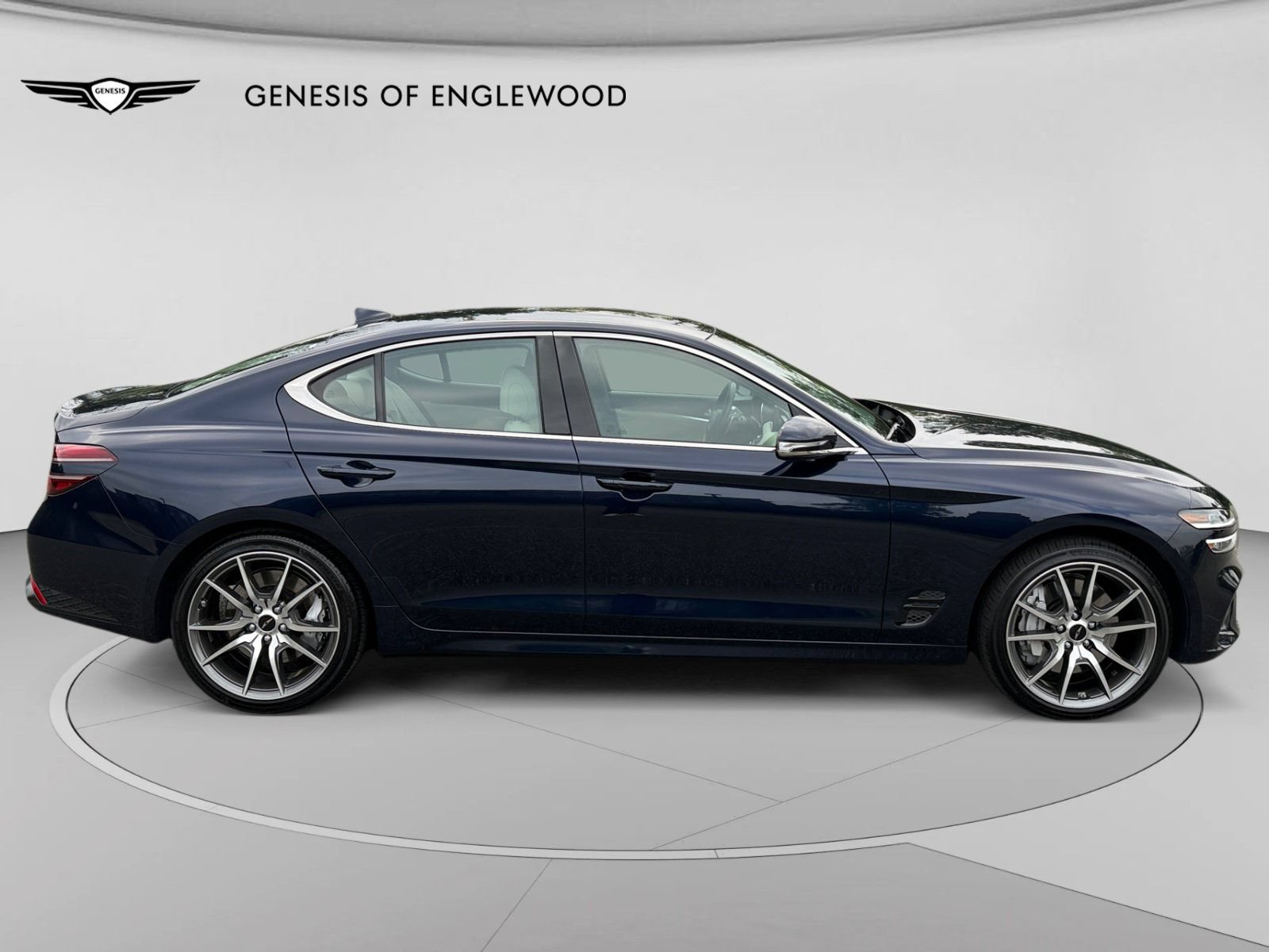 Used 2026 Genesis G70 2.5T AWD/4WD image 8