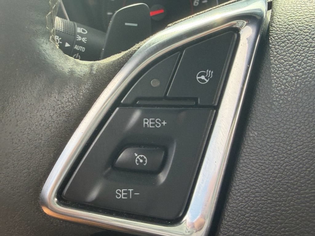 Certified 2024 Chevrolet Camaro SS RWD image 24