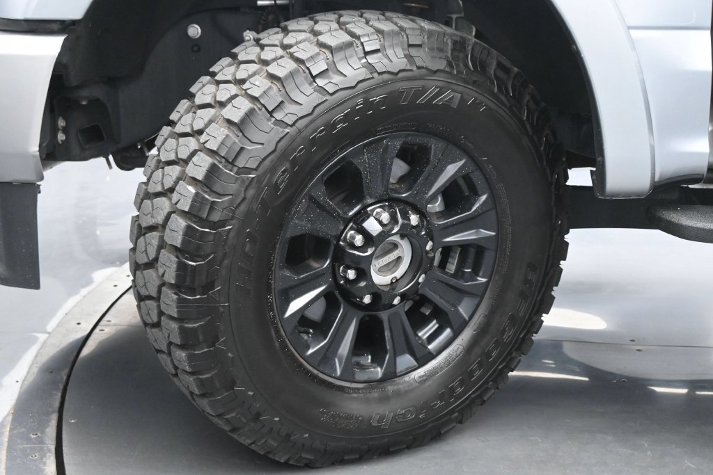 Used 2021 Ford F250 Lariat AWD/4WD image 24