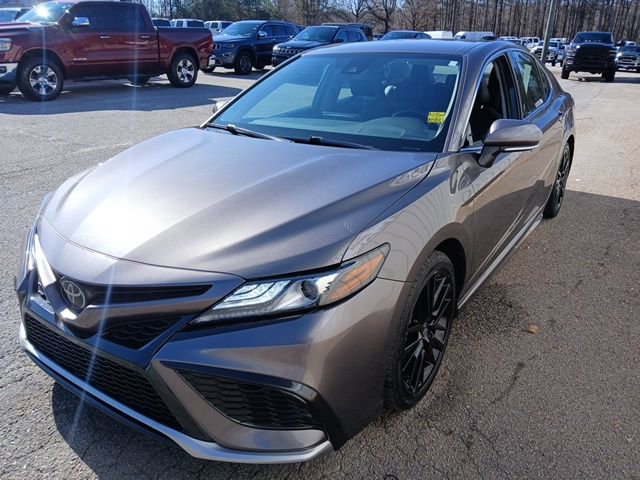 Used 2024 Toyota Camry XSE image 6