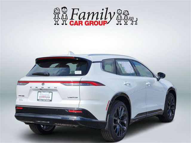 New 2026 Toyota Crown Signia image 4