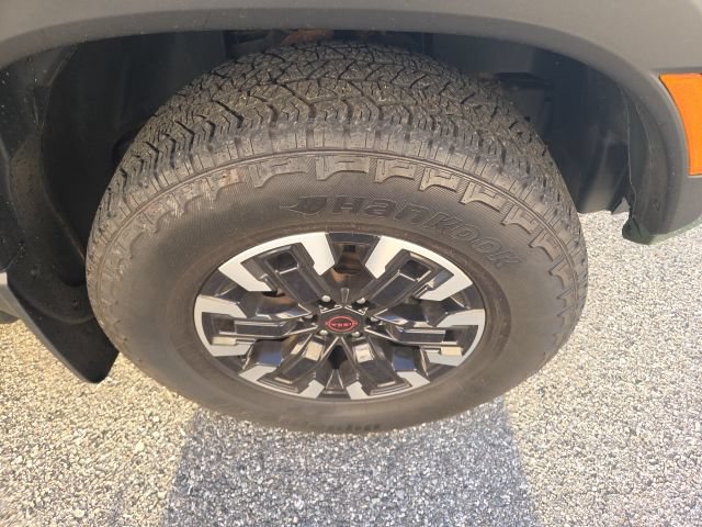 Used 2023 Nissan Frontier PRO-4X w/ Pro Convenience Package AWD/4WD image 9