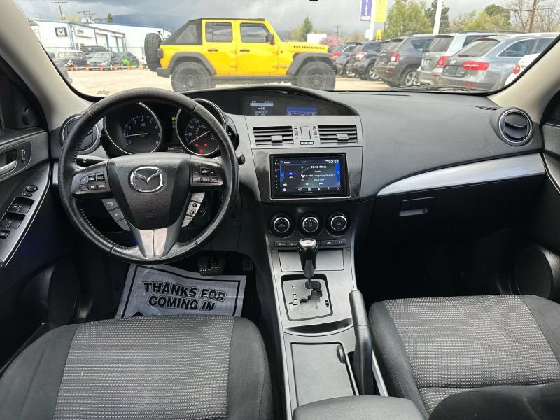 Used 2013 MAZDA MAZDA3 i Touring FWD image 18