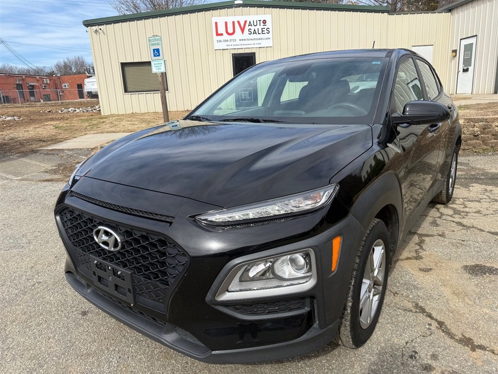 Used 2021 Hyundai Kona SE AWD/4WD image 1