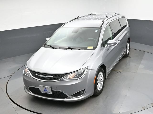 Used 2018 Chrysler Pacifica Touring-L w/ Advanced Safetytec Group FWD image 19