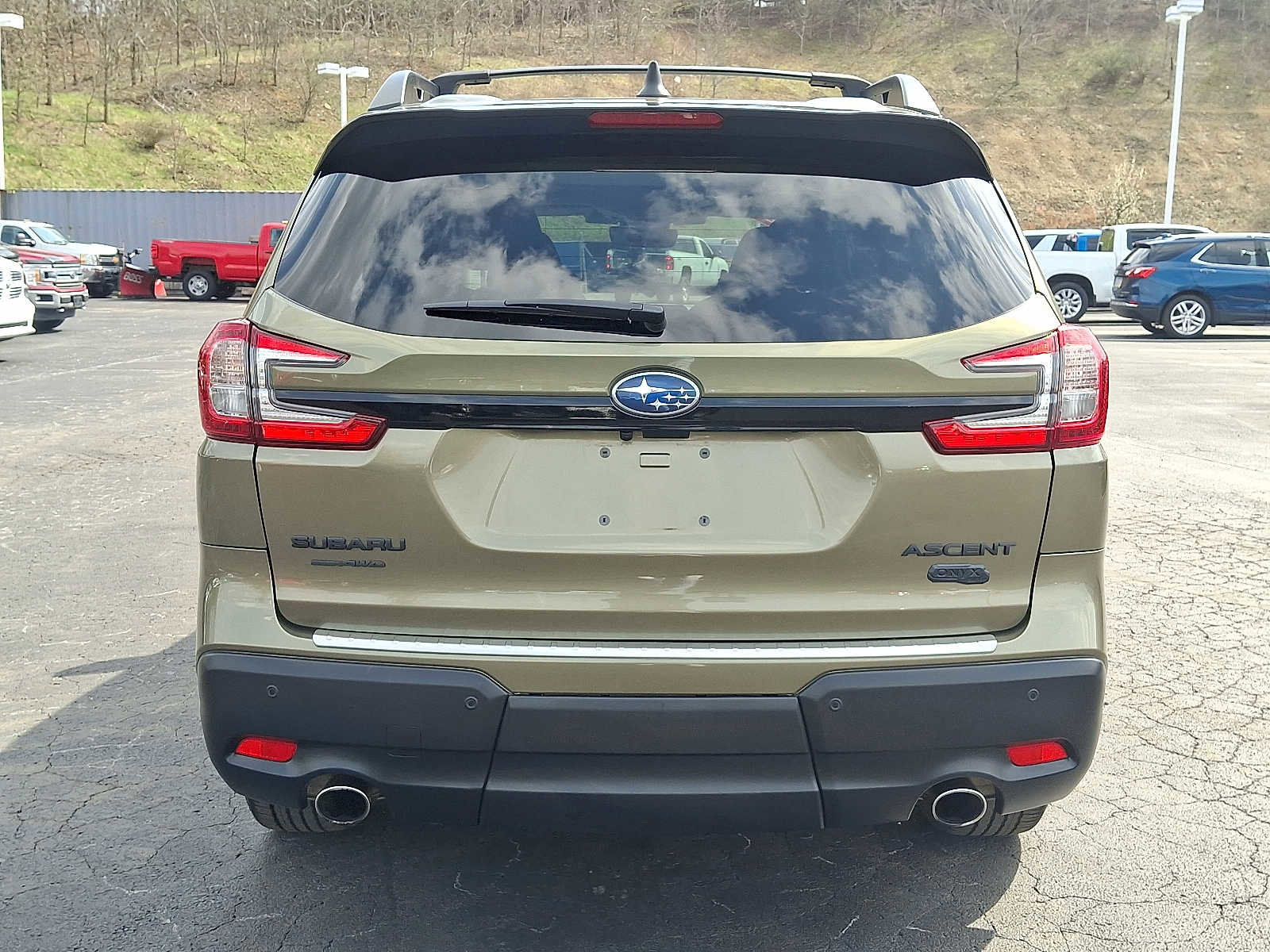 Used 2024 Subaru Ascent Onyx Edition image 5