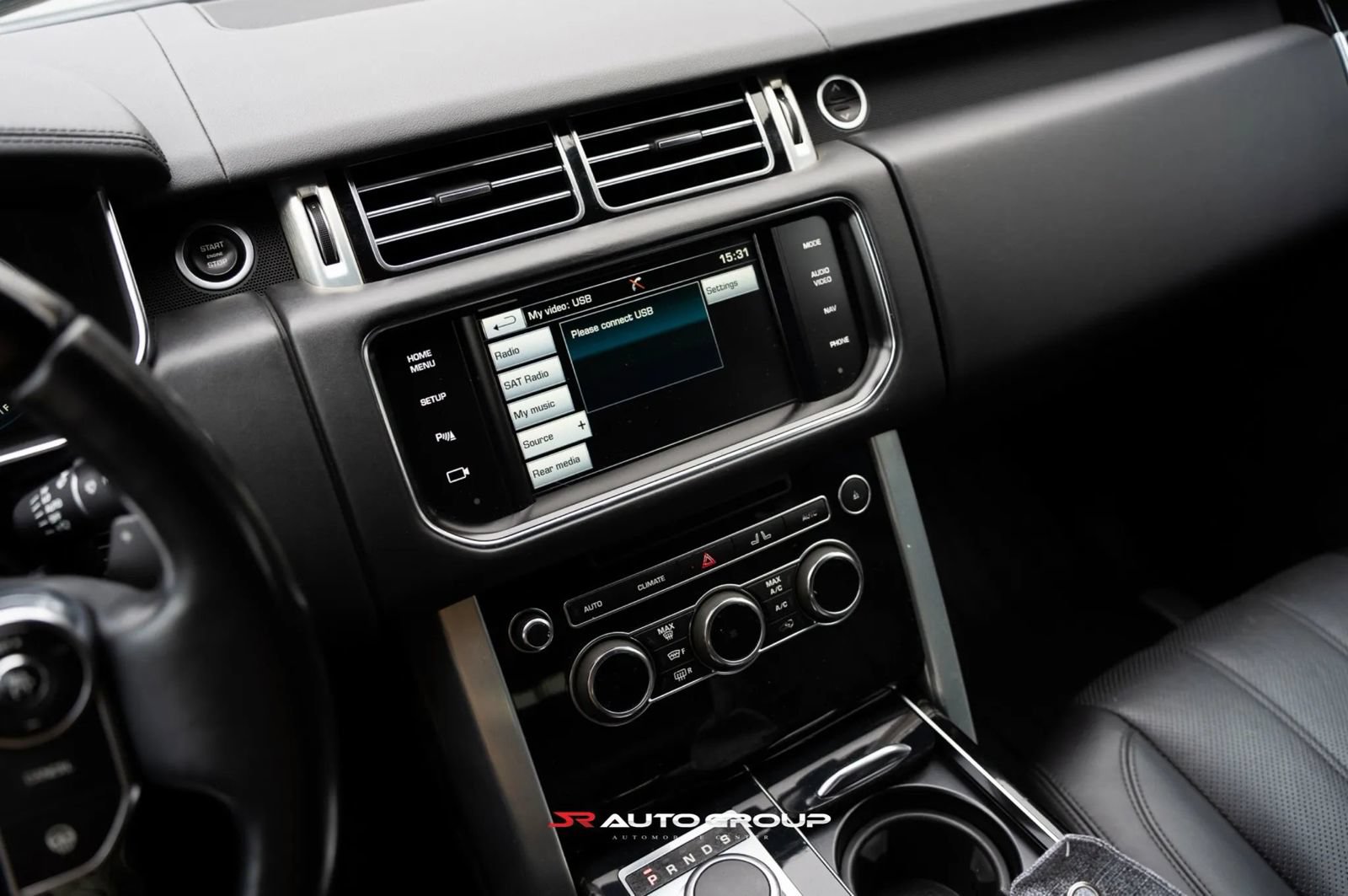 Used 2015 Land Rover Range Rover Supercharged AWD/4WD image 7