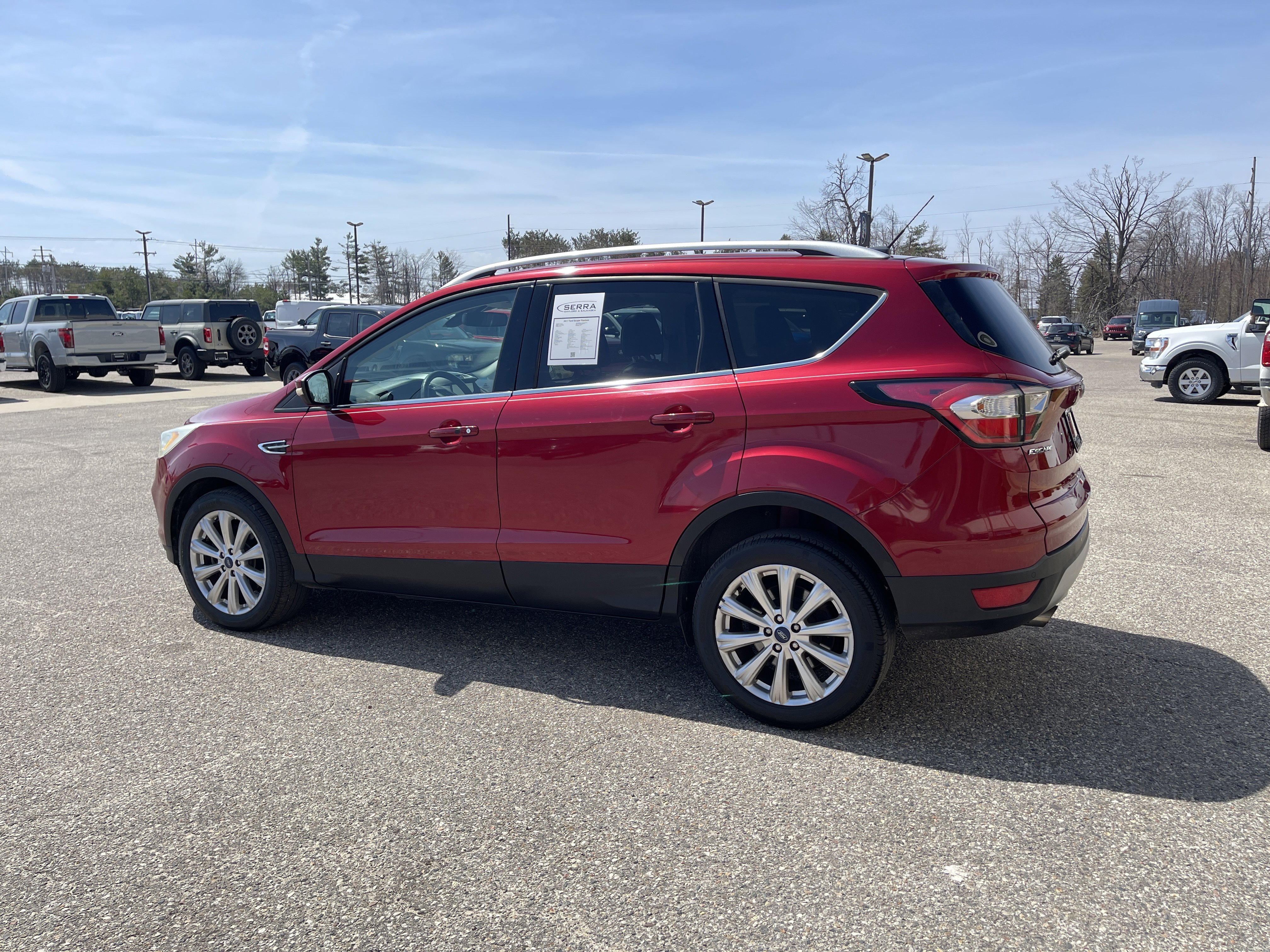 Used 2017 Ford Escape Titanium AWD/4WD image 5