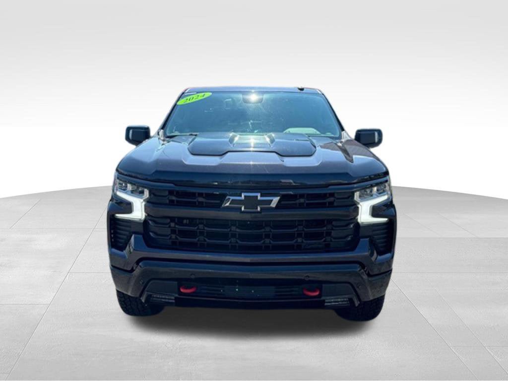 Used 2024 Chevrolet Silverado 1500 LT Trail Boss w/ LT Trail Boss Premium Package AWD/4WD image 11