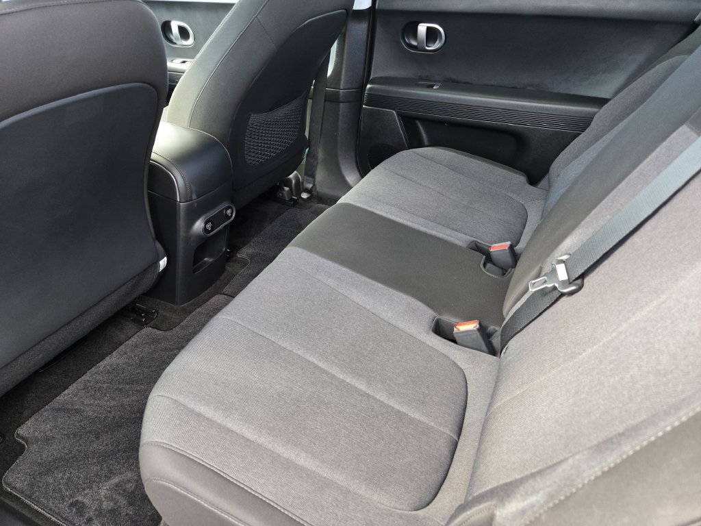 Used 2024 Hyundai Ioniq 5 SEL AWD/4WD image 18