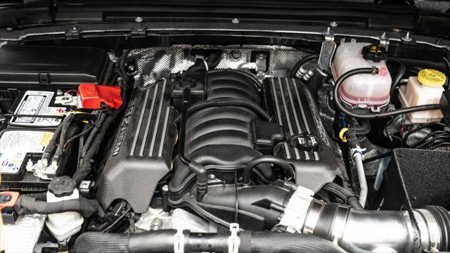 Used 2025 Jeep Gladiator Sport image 20