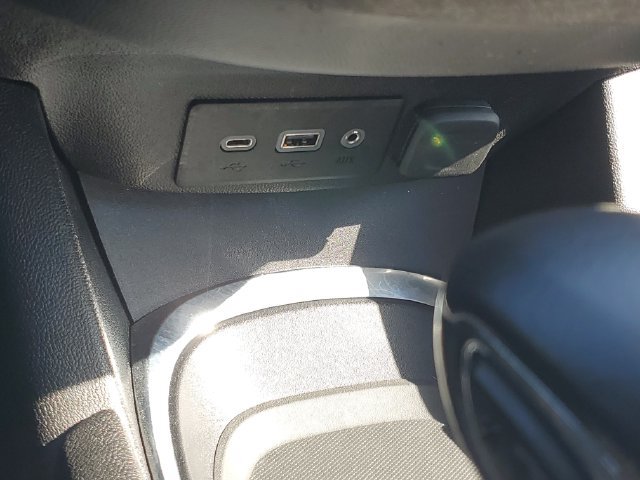 Certified 2022 Chevrolet Malibu LT FWD image 27