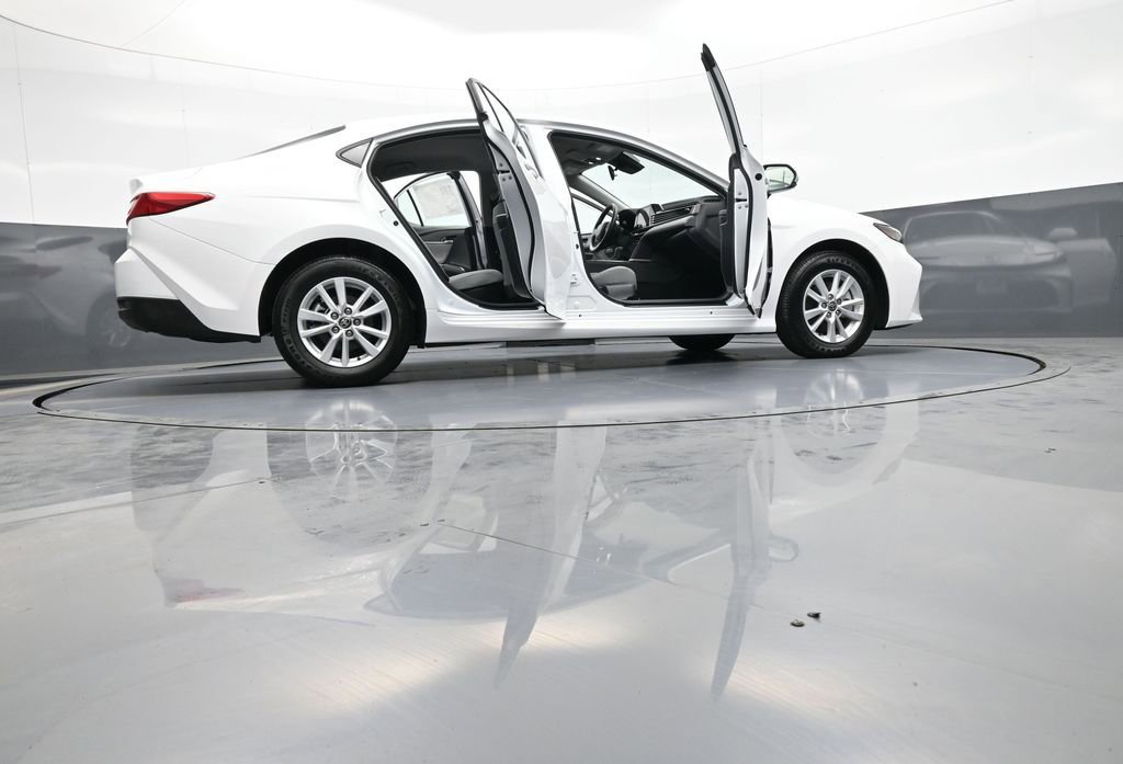 Certified 2025 Toyota Camry LE image 47