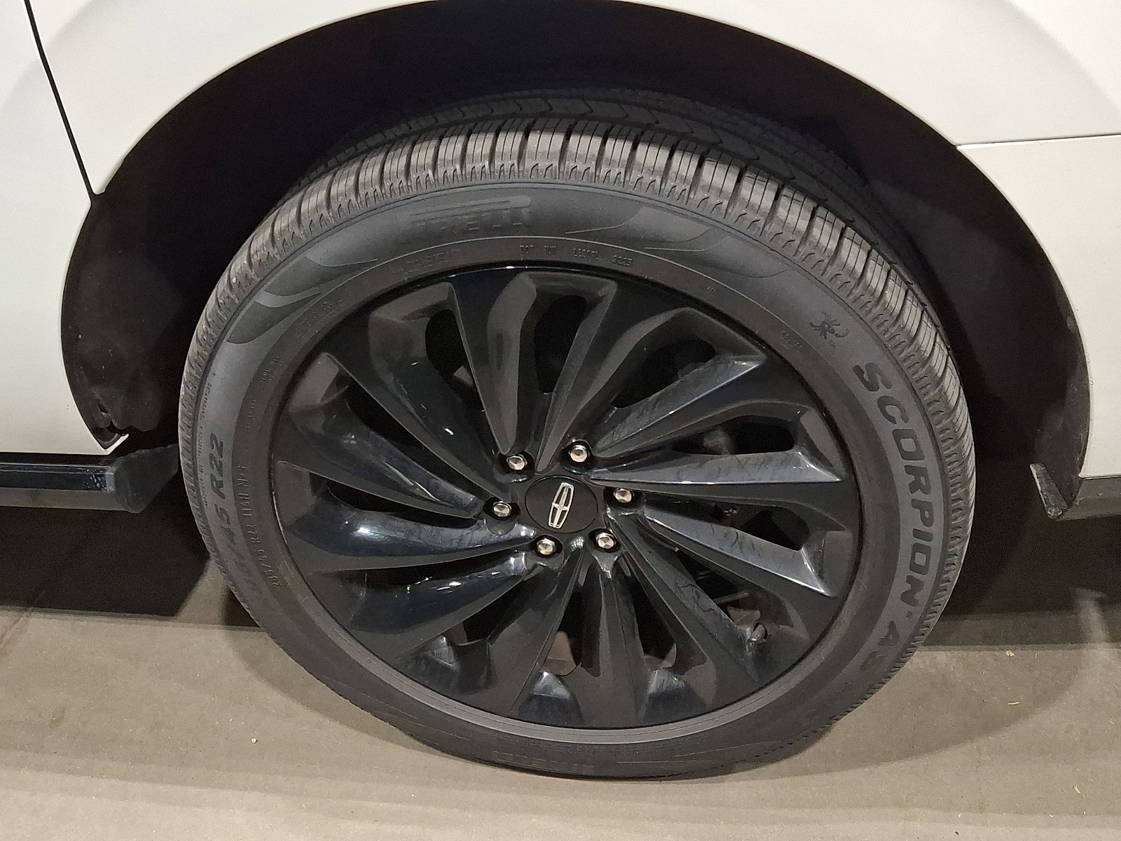 Used 2020 Lincoln Navigator L Reserve w/ Equipment Group 208A Reserve image 3