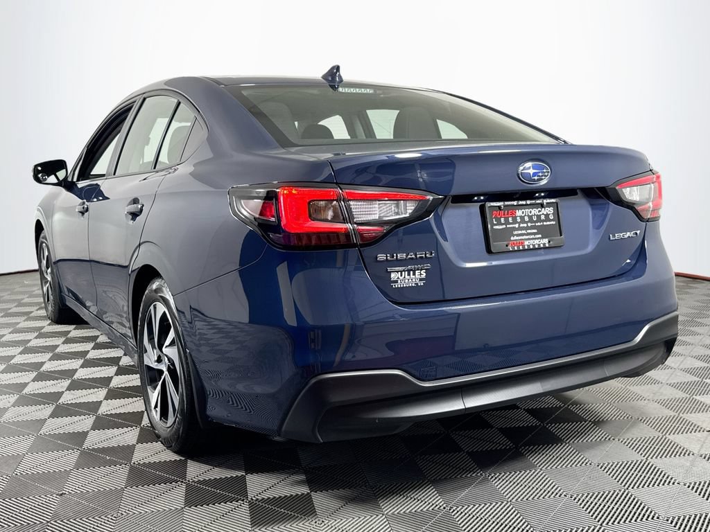 Used 2025 Subaru Legacy Premium AWD/4WD image 5