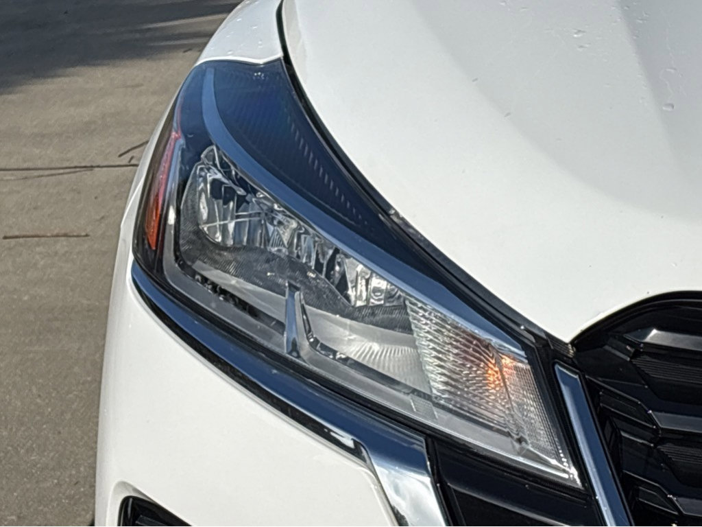 Certified 2024 Nissan Kicks S image 18