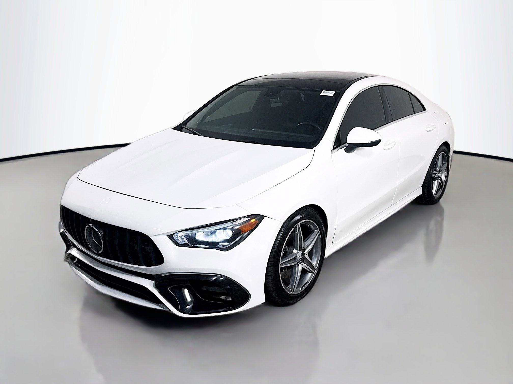 Used 2020 Mercedes-Benz CLA 250 CLA 250 image 4