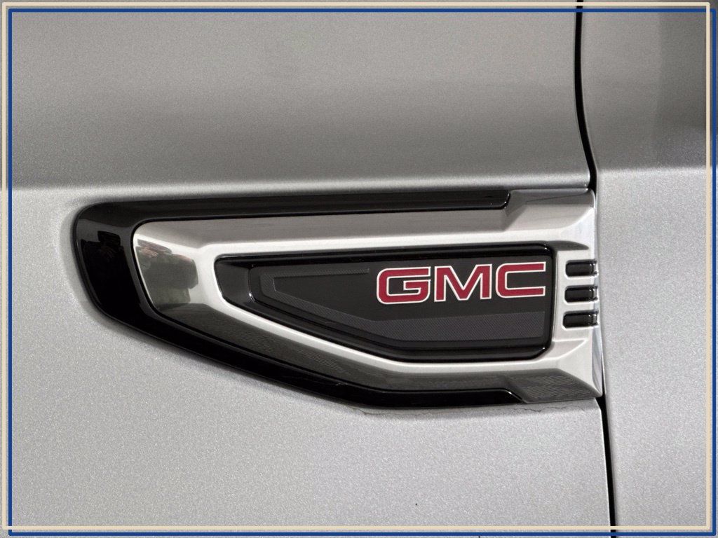 Certified 2025 GMC Yukon Denali AWD/4WD image 15