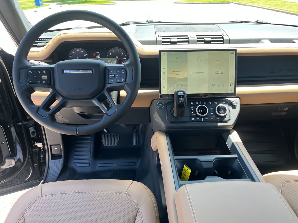 New 2026 Land Rover Defender 110 X-Dynamic SE AWD/4WD image 12