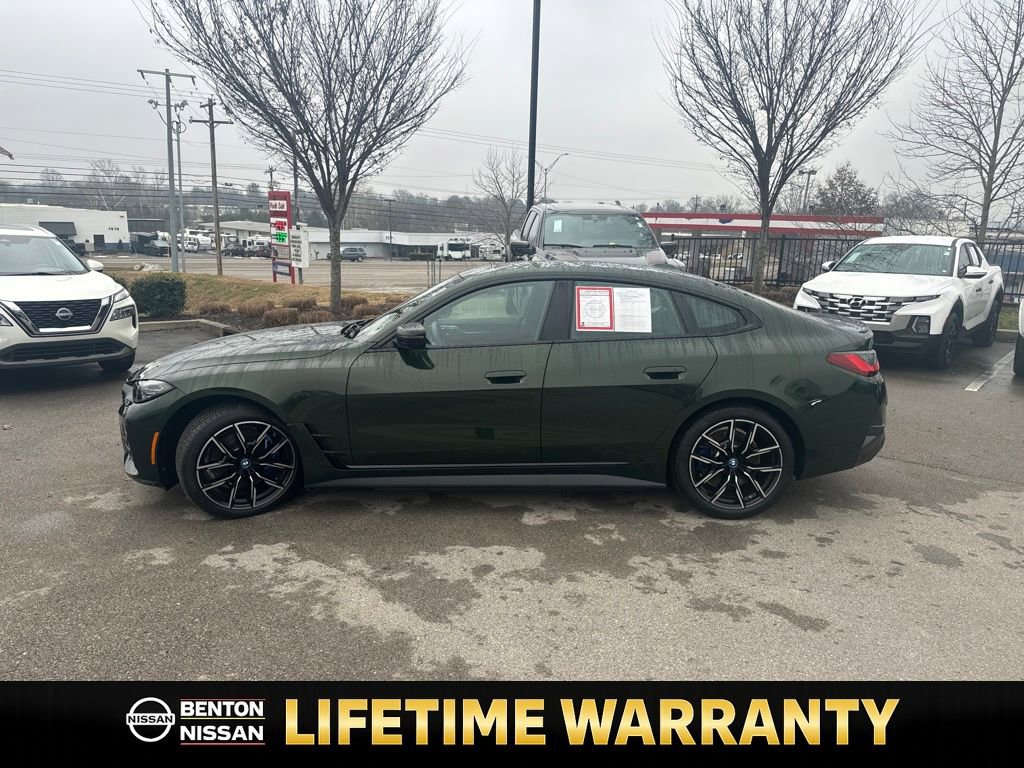 Used 2023 BMW i4 eDrive40 w/ M Sport Package image 5