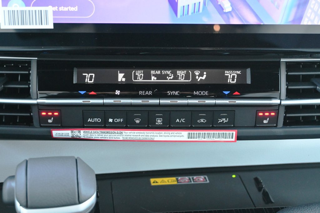 New 2026 Toyota Sienna XSE AWD/4WD image 26